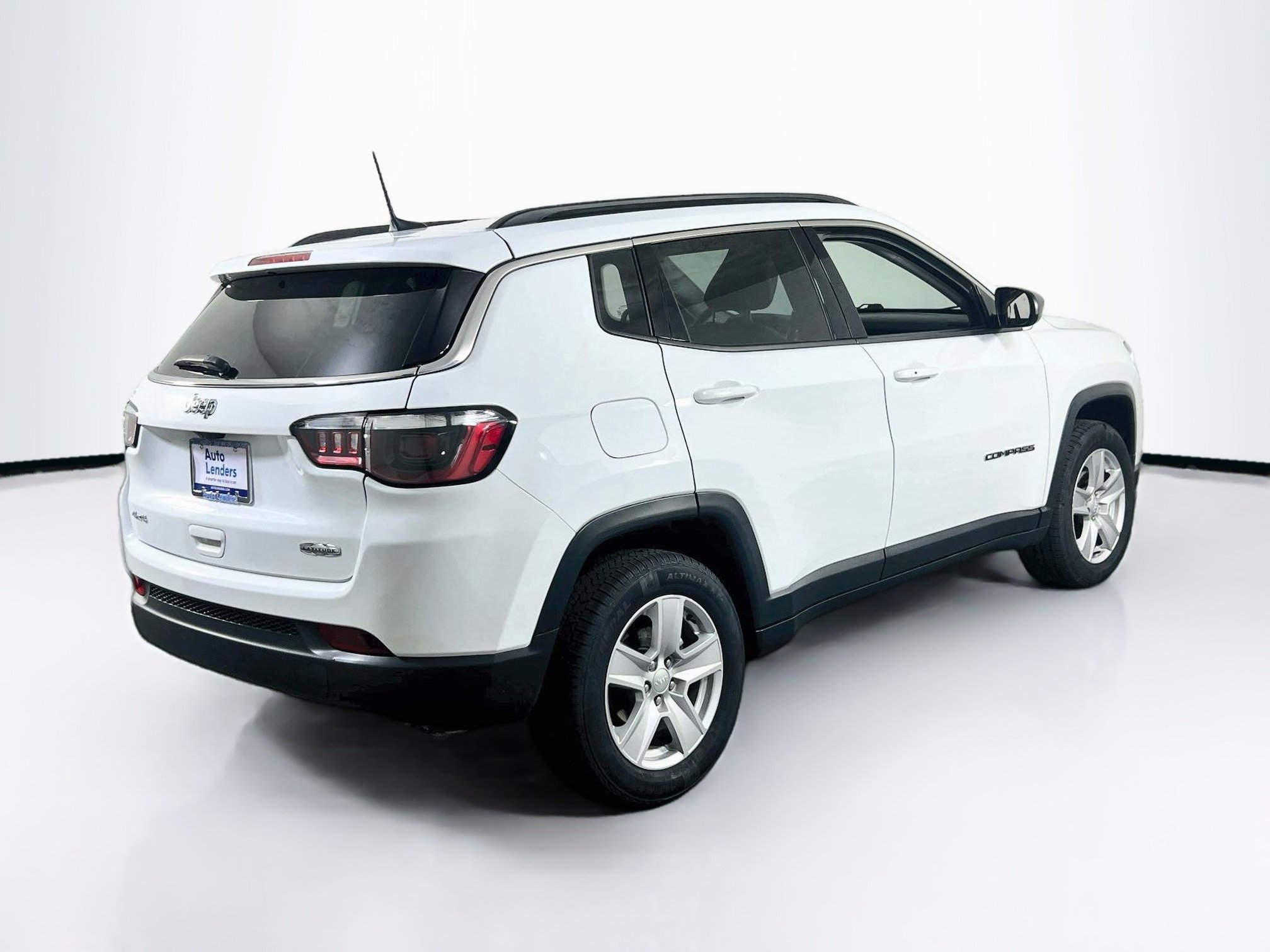 Used 2022 Jeep Compass Latitude AWD/4WD image 5