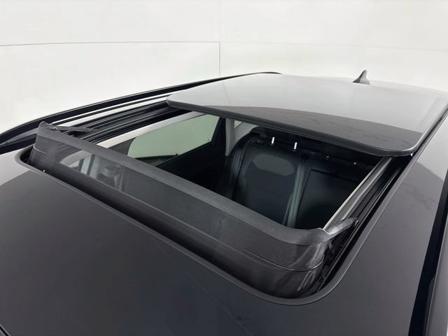 New 2026 Volkswagen Taos SE AWD/4WD image 21