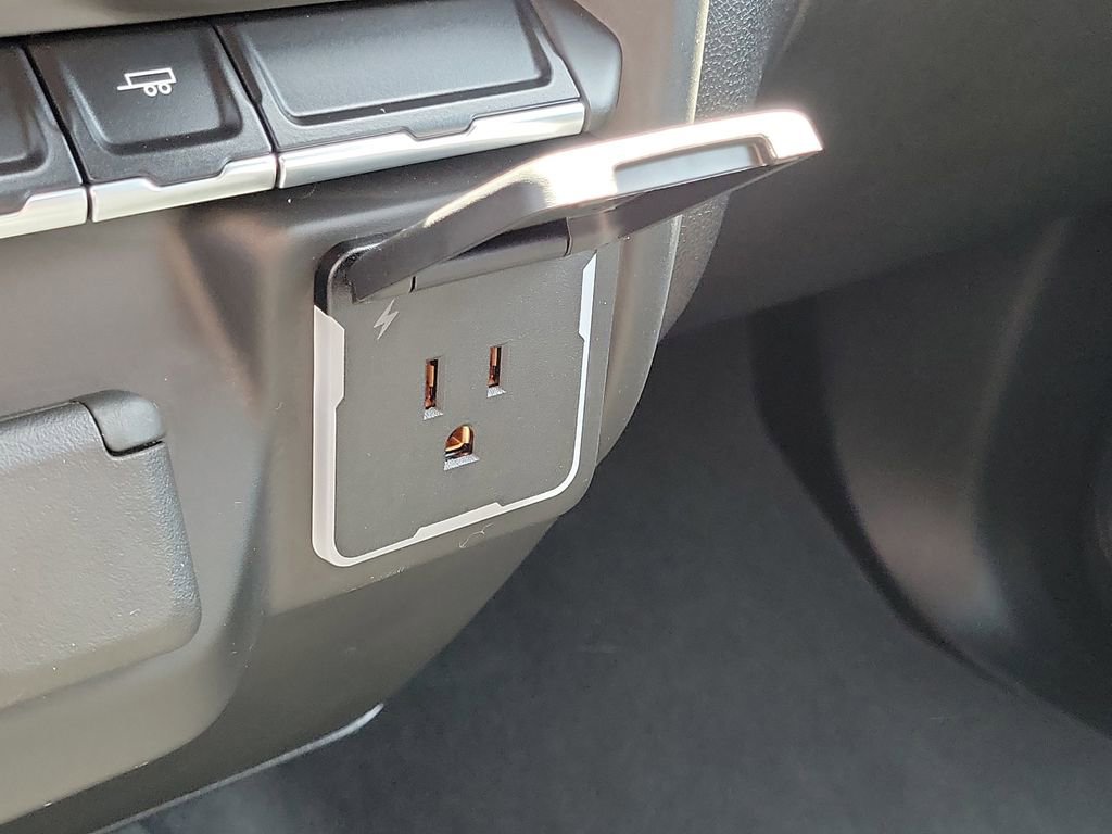 Used 2026 Chevrolet Silverado 1500 Custom image 10