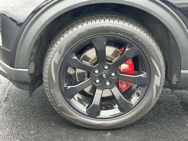 Used 2022 Ford Explorer ST w/ ST Street Pack image 8