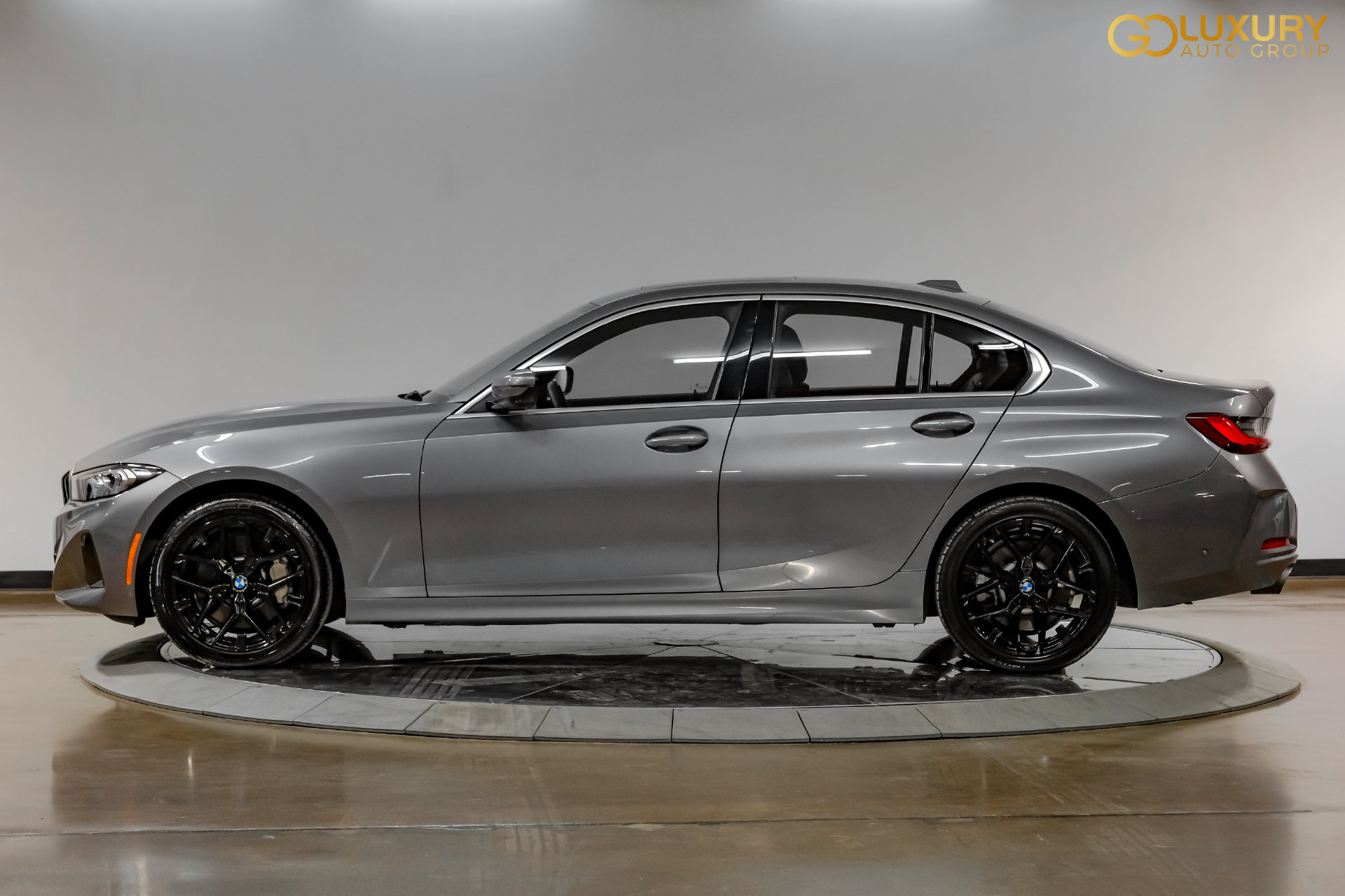 Used 2025 BMW 330i Sedan RWD image 13