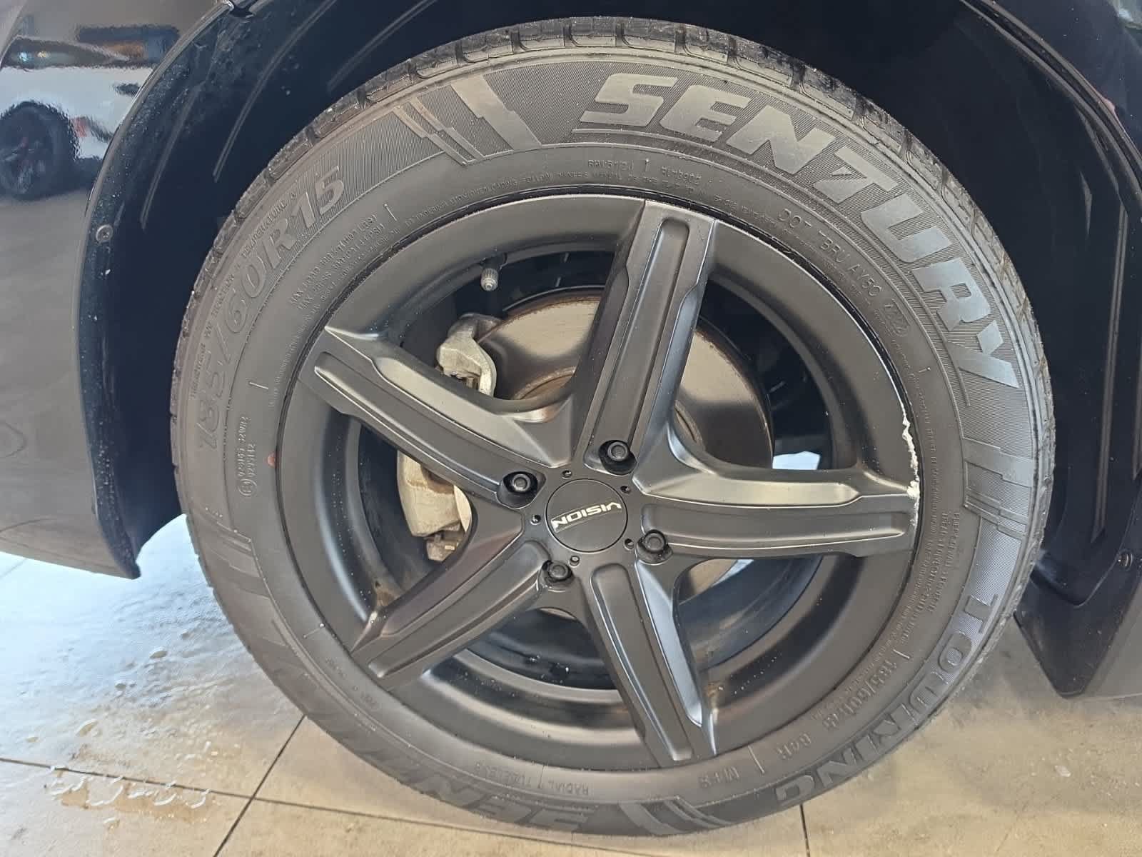 Used 2019 Honda Fit LX image 13