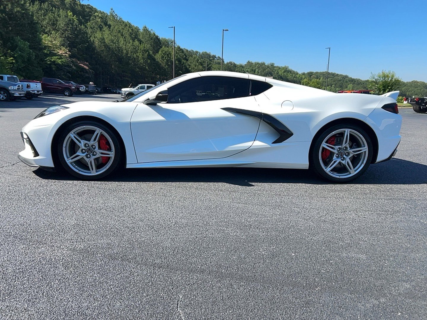 Used 2020 Chevrolet Corvette w/ 2LT Preferred Equipment Group RWD image 8