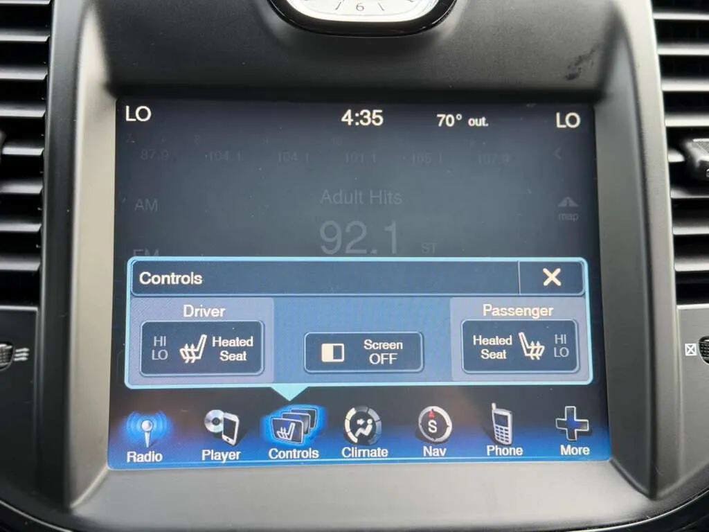 Used 2014 Chrysler 300 S AWD/4WD image 16