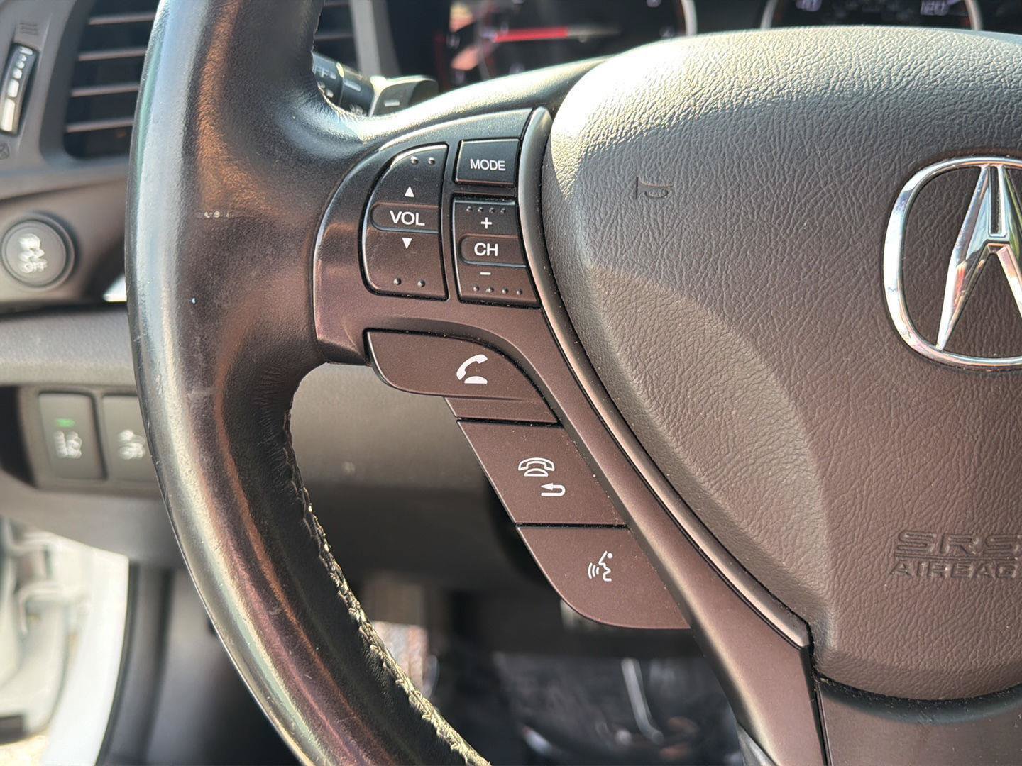 Used 2016 Acura ILX FWD image 19