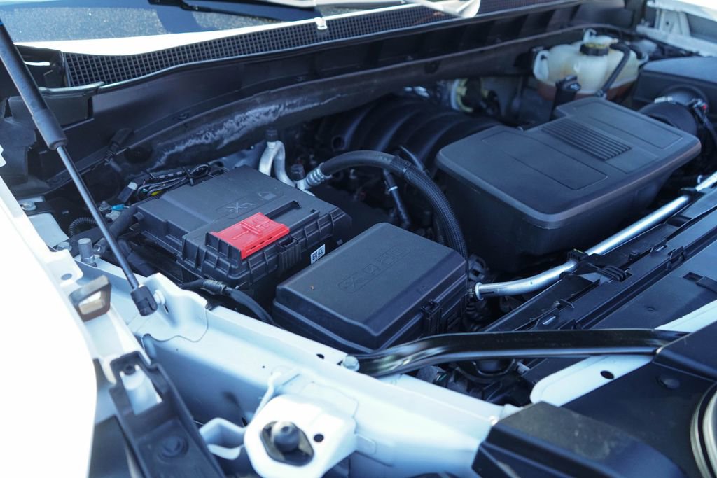 Used 2023 Chevrolet Suburban Premier RWD image 34