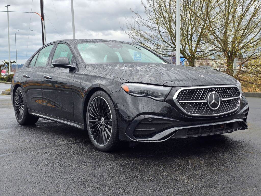Used 2024 Mercedes-Benz E 450 4MATIC Sedan image 8