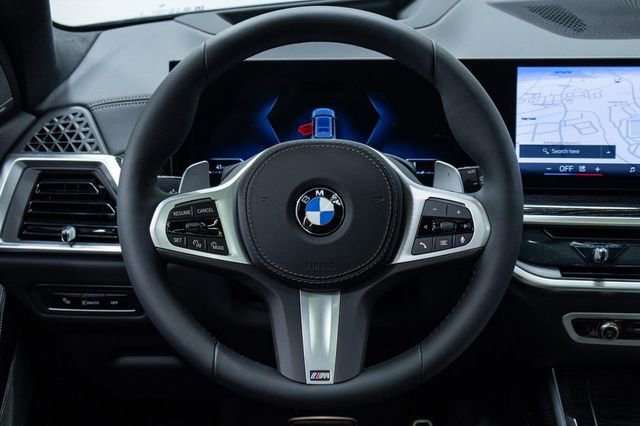 New 2026 BMW X7 xDrive40i w/ M Sport Package image 17