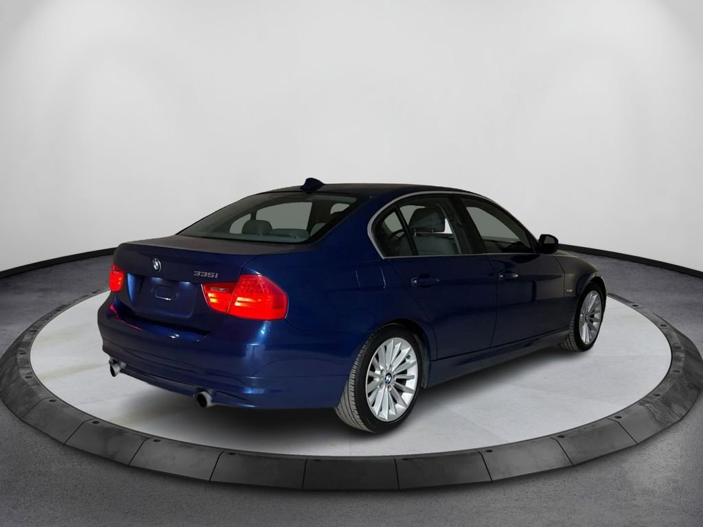 Used 2011 BMW 335i Sedan image 5