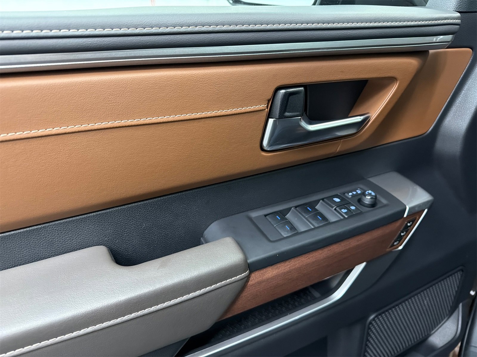 Used 2023 Toyota Tundra 1794 Edition image 41