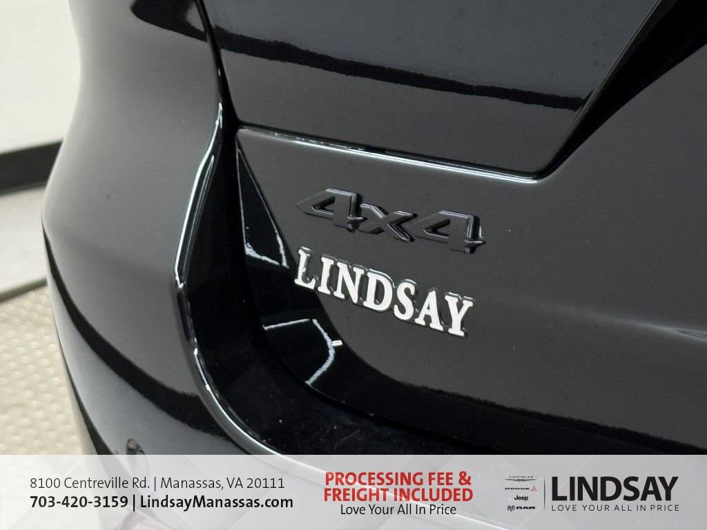 New 2025 Jeep Grand Cherokee Limited w/ Luxury Tech Group II image 6