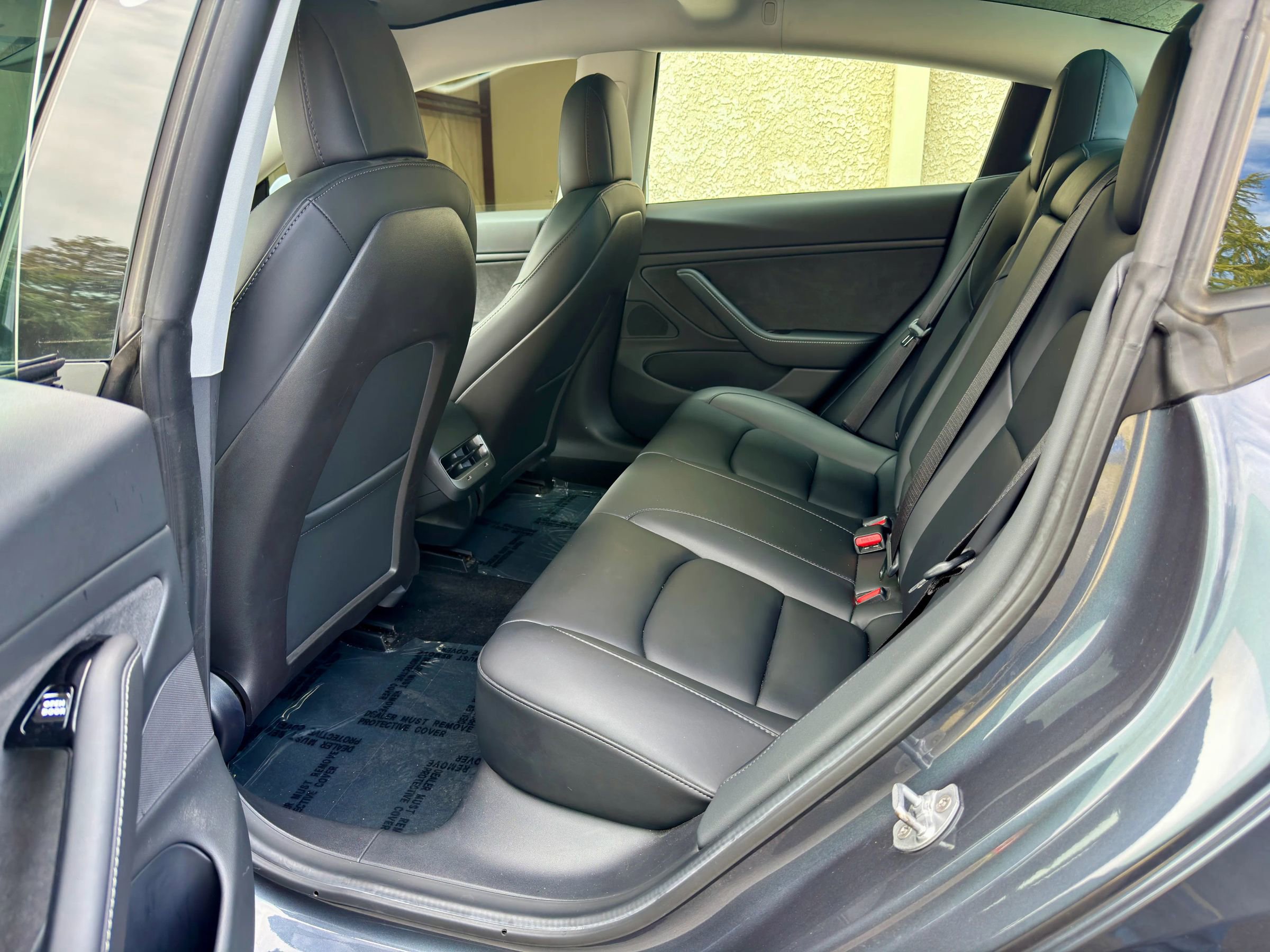 Used 2020 Tesla Model 3 Long Range image 10