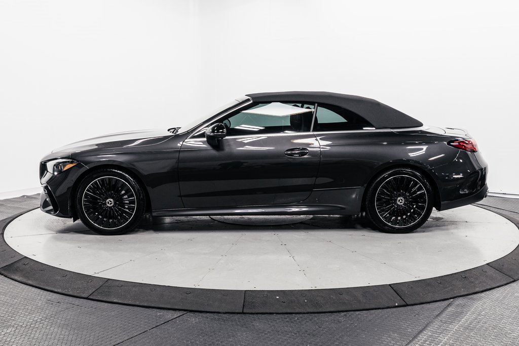 Used 2024 Mercedes-Benz CLE 450 4MATIC Cabriolet w/ Driver Assistance Package image 4