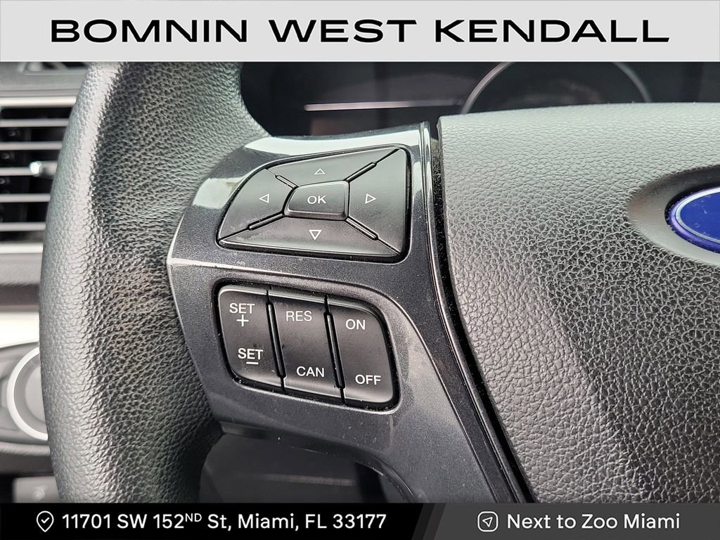 Used 2018 Ford Explorer XLT w/ Equipment Group 202A image 11