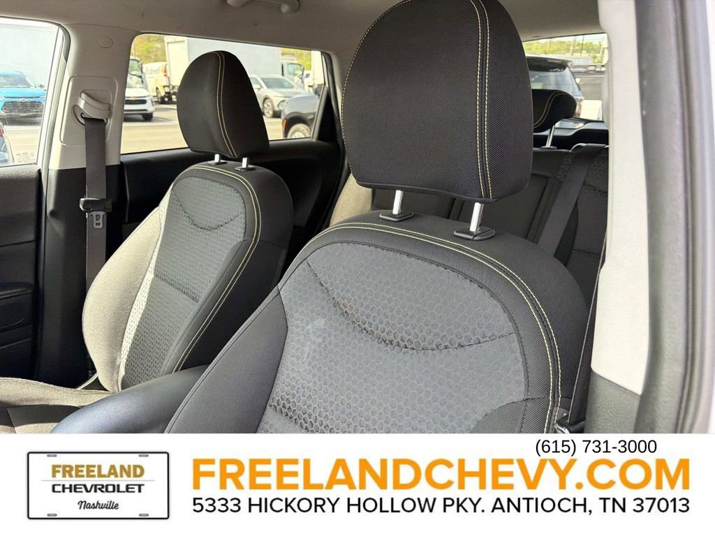 Used 2015 Kia Soul + image 24