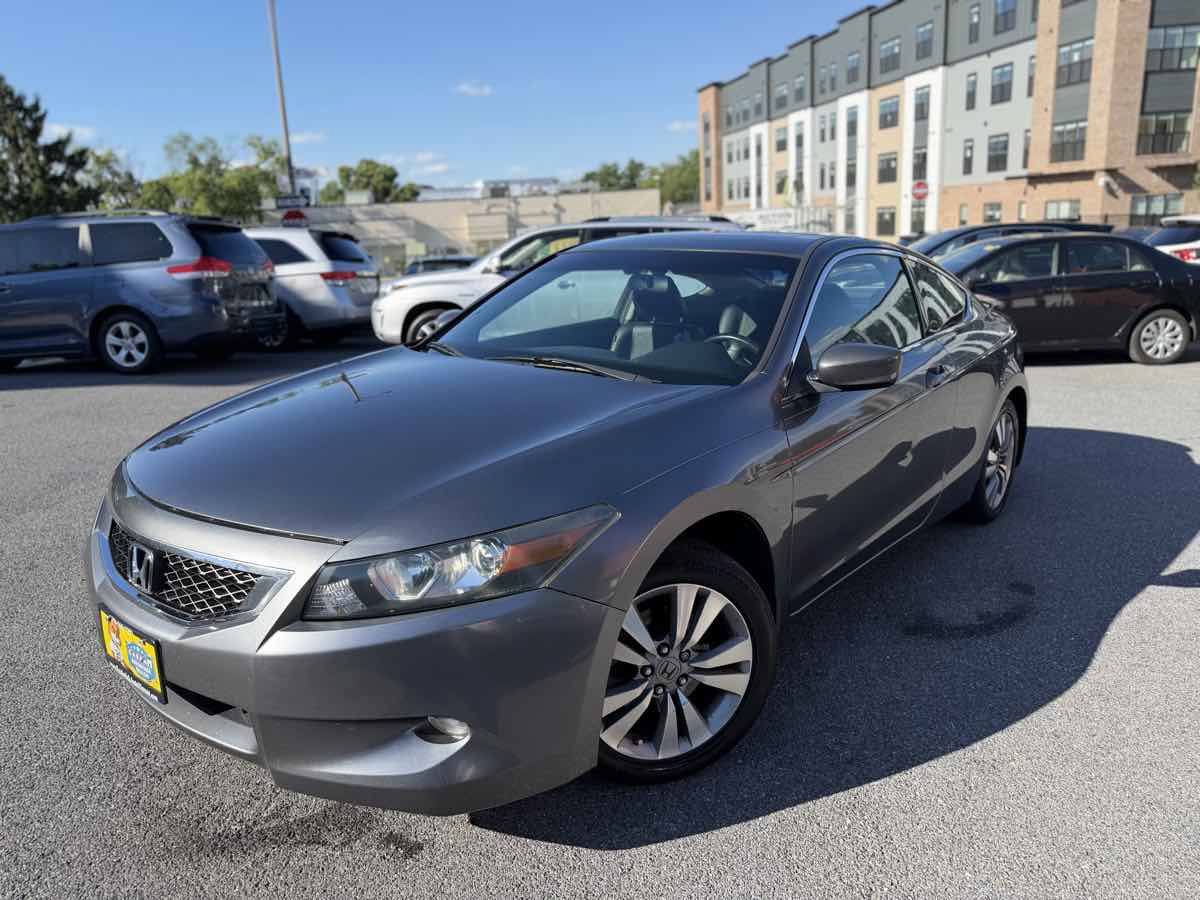 Used 2010 Honda Accord EX-L image 3