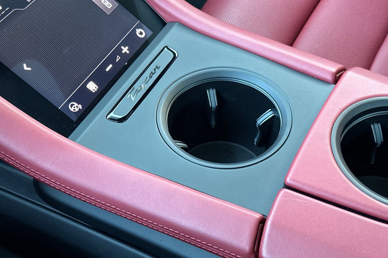 Certified 2025 Porsche Taycan Turbo image 25