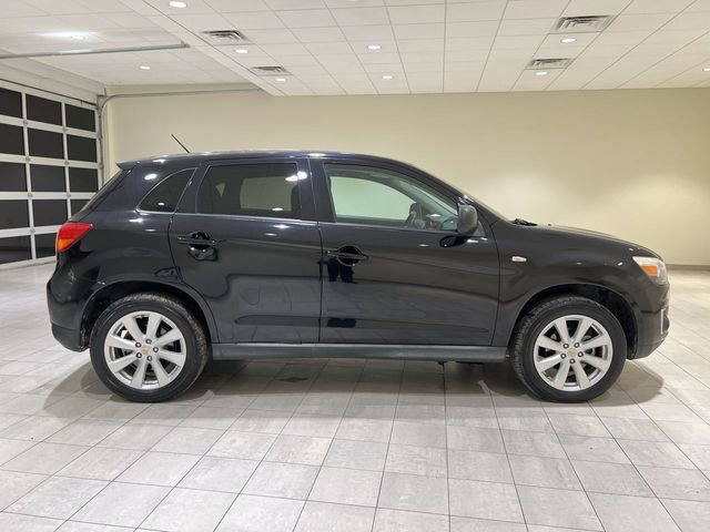 Used 2014 Mitsubishi Outlander Sport ES FWD image 6