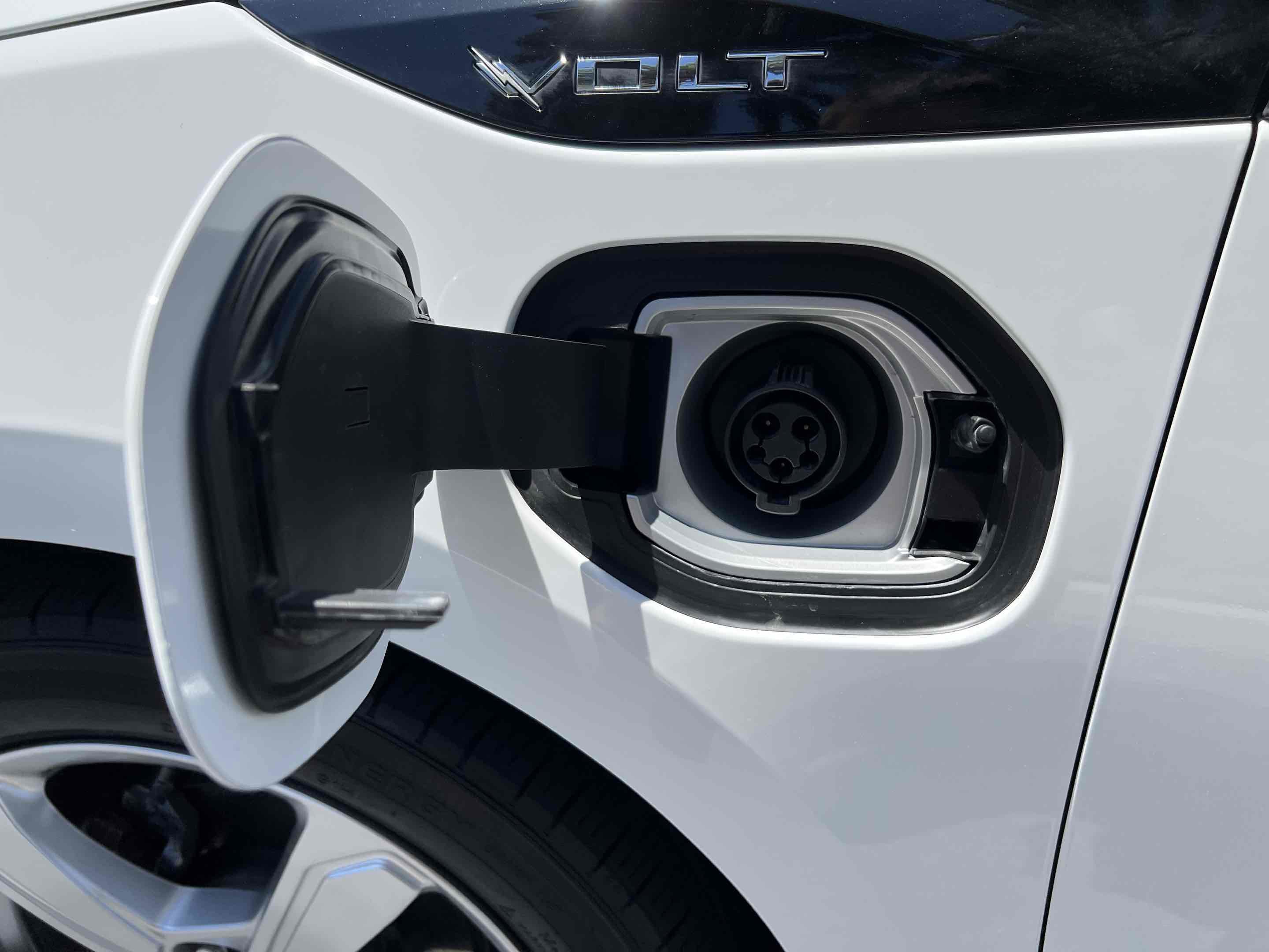 Used 2019 Chevrolet Volt LT FWD image 53
