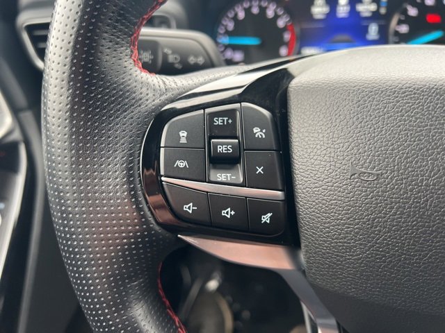 Used 2022 Ford Explorer ST-Line image 32