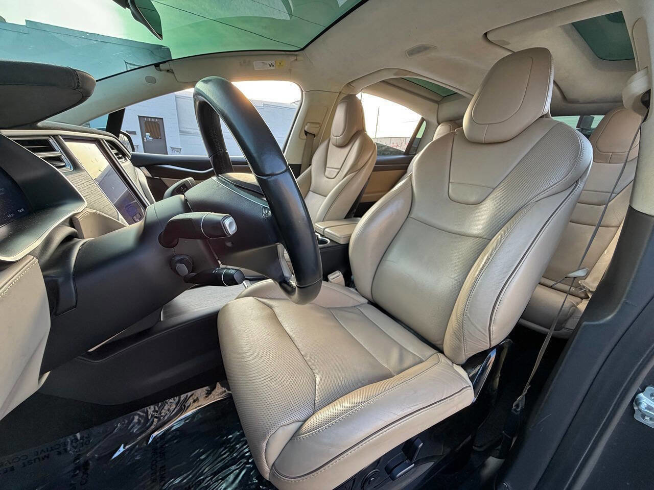 Used 2016 Tesla Model X 60D image 9