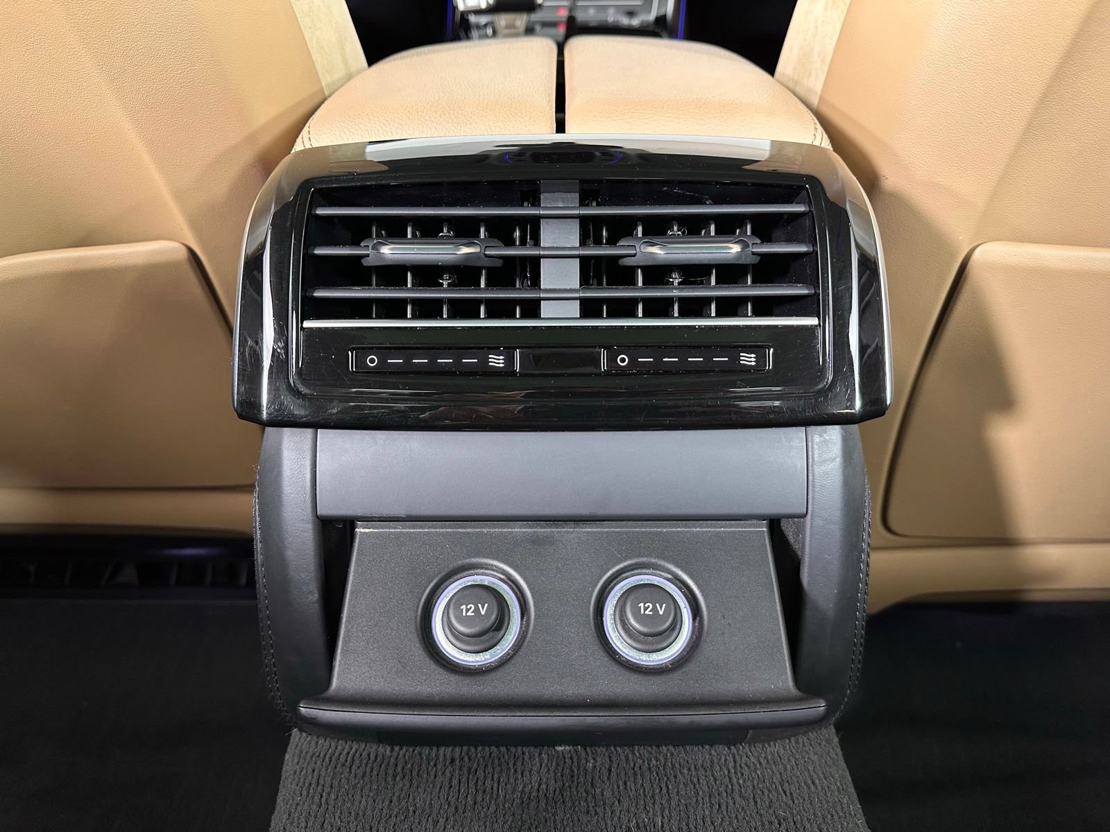Used 2021 Audi A8 L 3.0T w/ Executive Plus Package AWD/4WD image 35
