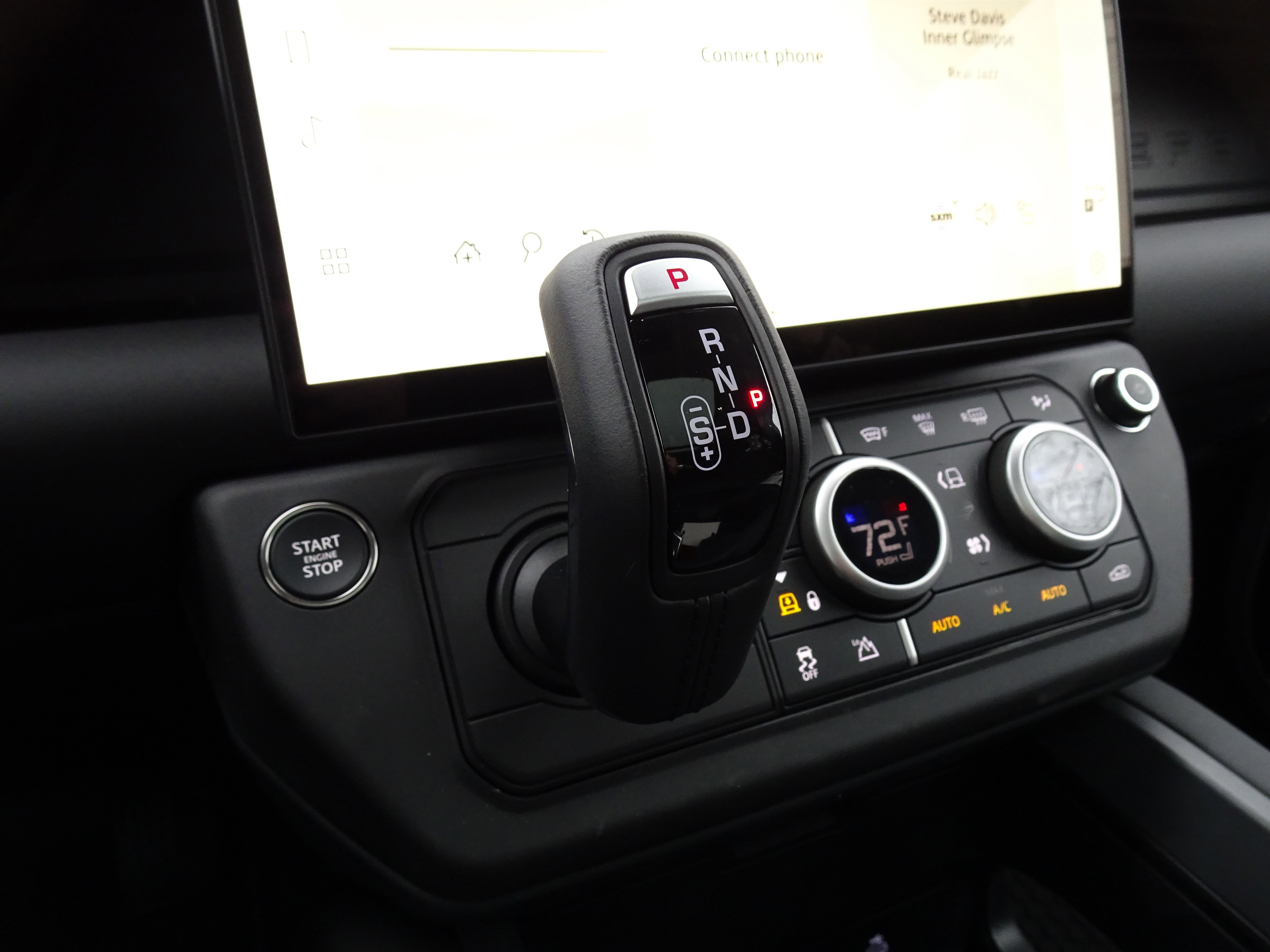 New 2026 Land Rover Defender 110 S image 20