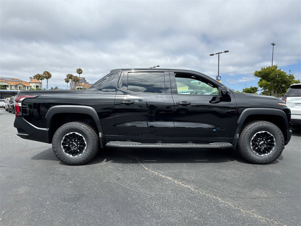 New 2026 Chevrolet Silverado EV Trail Boss image 6