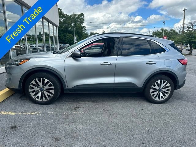 Used 2022 Ford Escape Titanium w/ Class II Trailer Tow Package