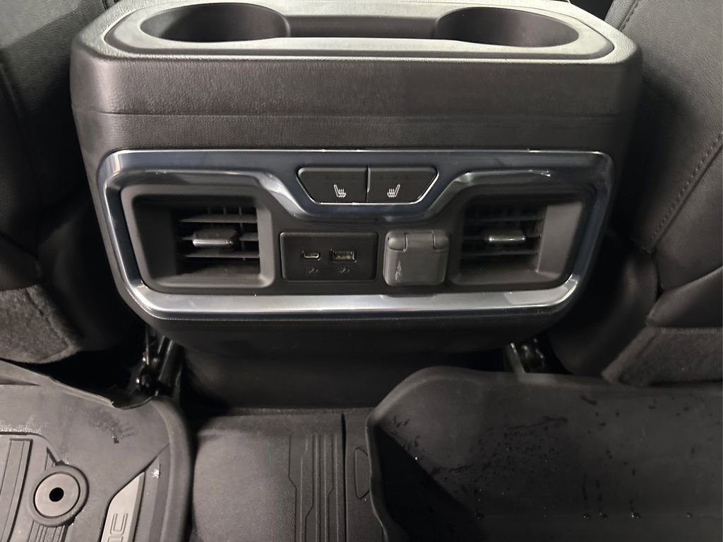 Used 2022 GMC Sierra 3500 SLT w/ SLT Preferred Package image 37