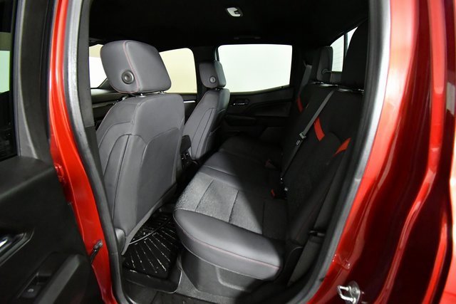 Used 2024 Chevrolet Colorado Z71 w/ Z71 Convenience Package 2 image 24