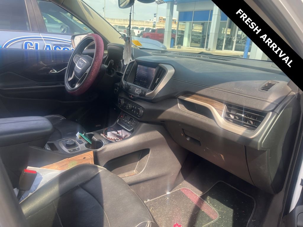 Used 2019 GMC Terrain Denali w/ Advanced Safety Package image 5