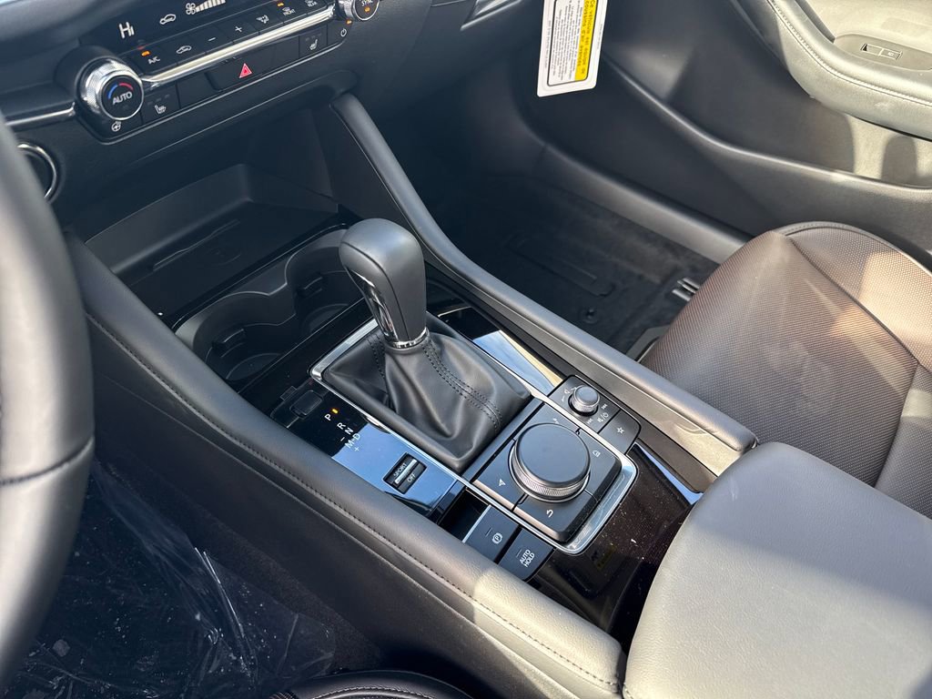 New 2026 MAZDA MAZDA3 2.5 Turbo Sedan w/Premium Plus image 13