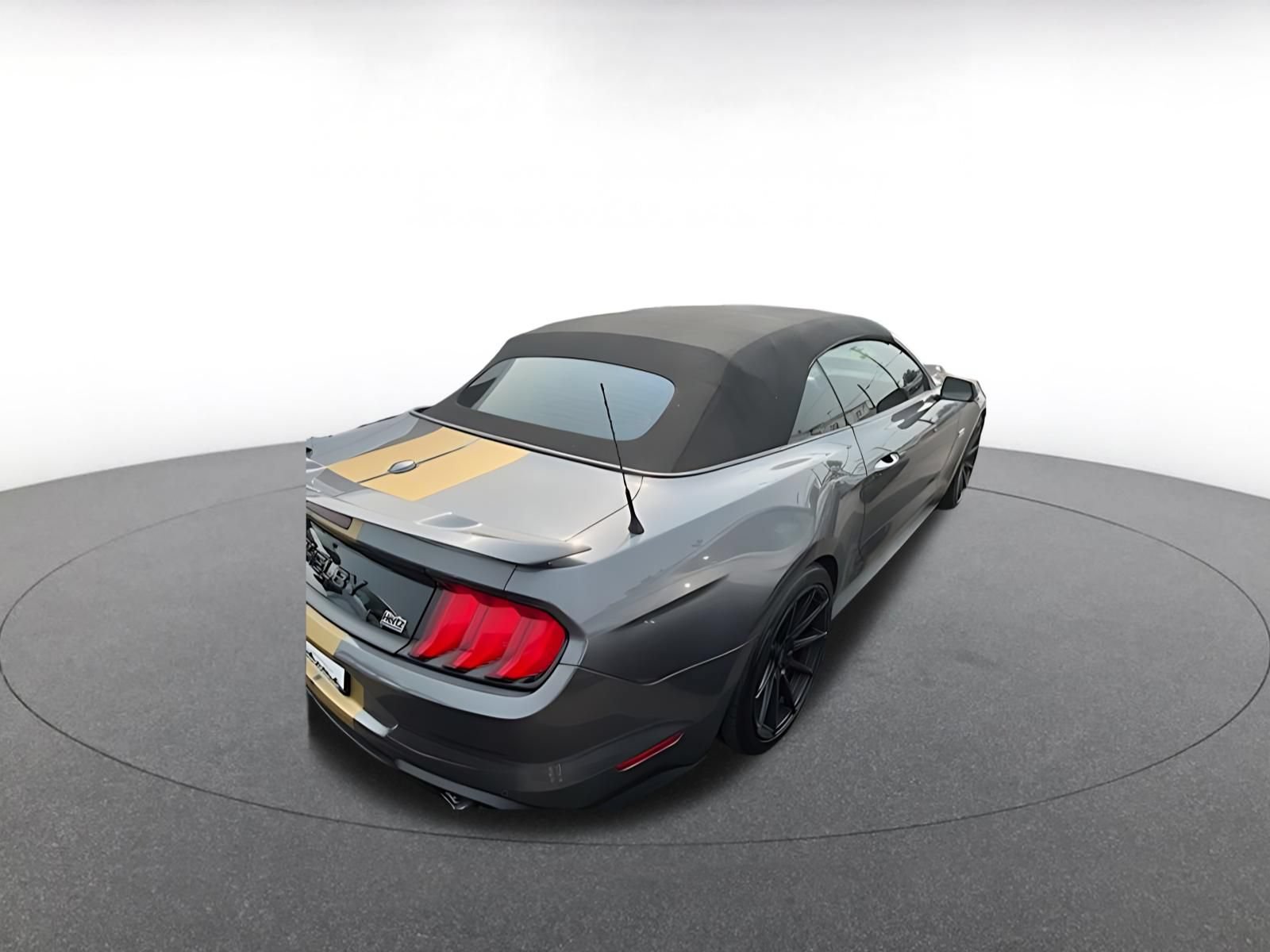 Used 2022 Ford Mustang GT Premium w/ GT Performance Package RWD image 12