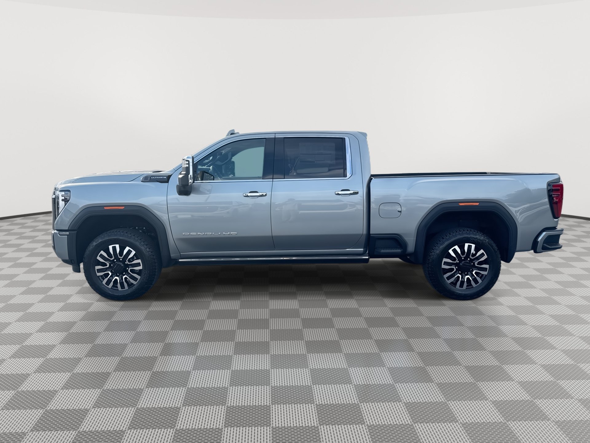 New 2026 GMC Sierra 2500 Denali Ultimate AWD/4WD image 5