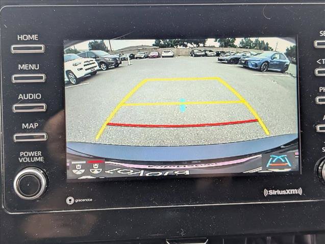 Used 2021 Toyota Camry SE w/ Convenience Package FWD image 13