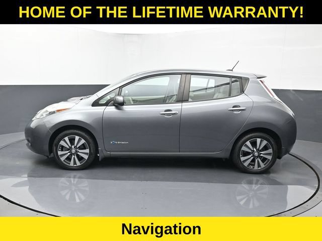 Used 2015 Nissan Leaf SV w/ LED & Quick Charge Package FWD image 4