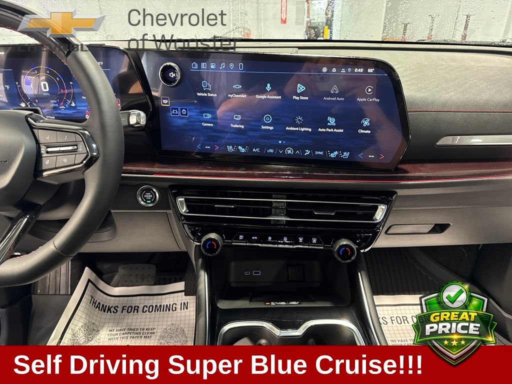 New 2026 Chevrolet Traverse RS w/ LPO, Floor Liner Package AWD/4WD image 13