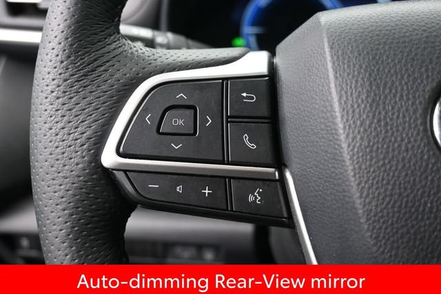 Certified 2025 Toyota Sienna Platinum AWD/4WD image 22