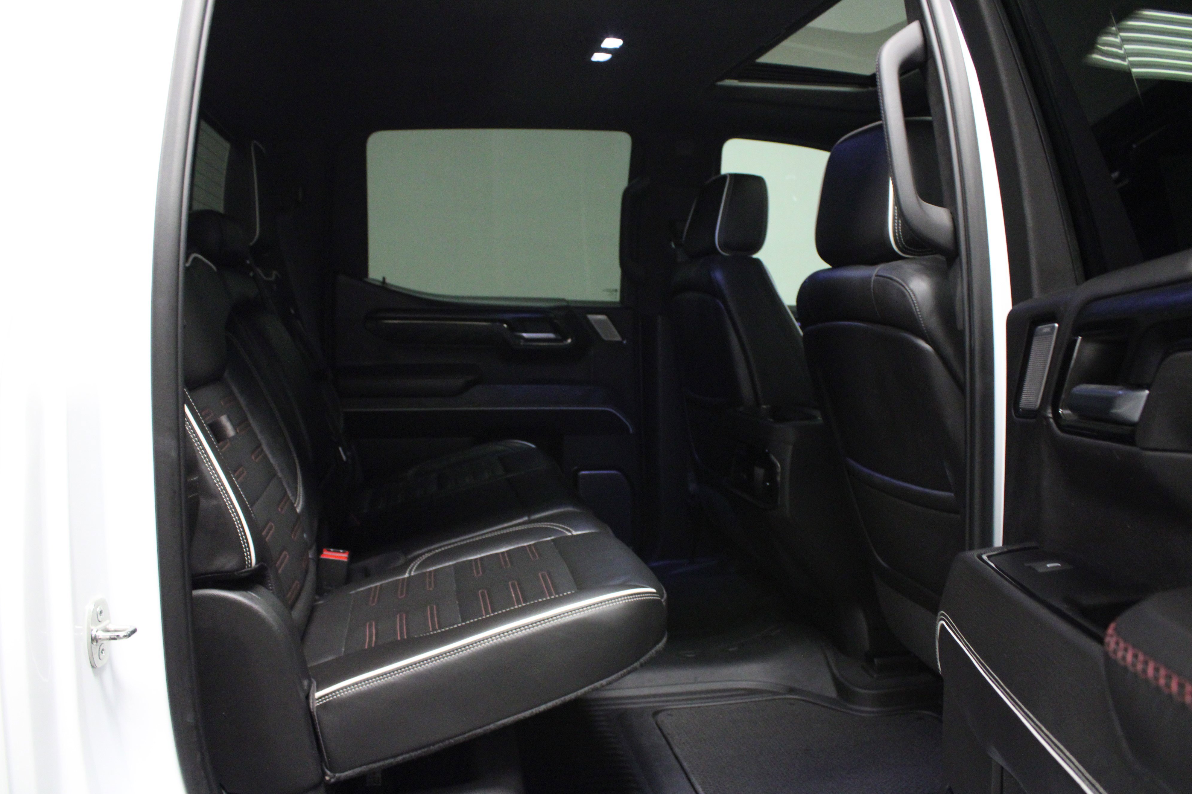 Used 2022 GMC Sierra 1500 AT4X image 15