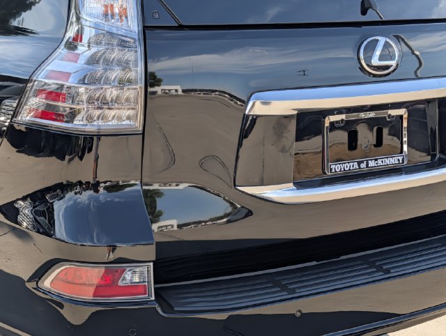 Used 2023 Lexus GX 460 Premium w/ Premium Package AWD/4WD image 8