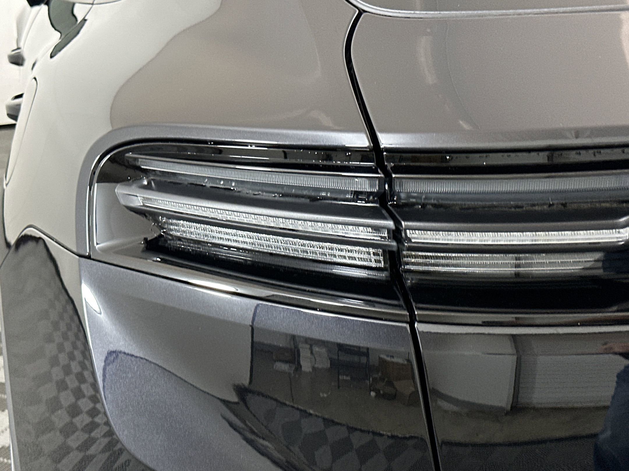 Certified 2025 Porsche Macan 4 Electric image 14