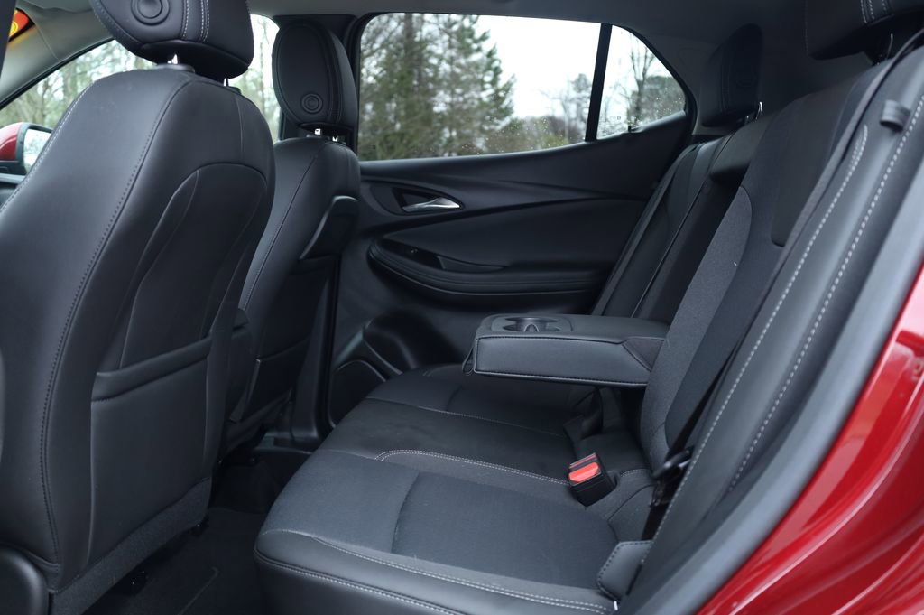 Used 2023 Buick Encore GX Select w/ Sport Touring Package image 12