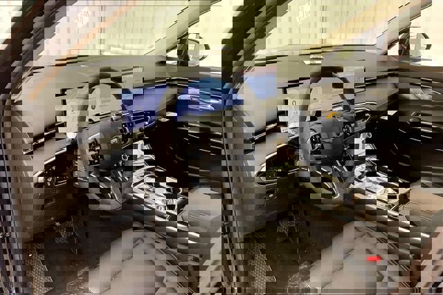 New 2026 Genesis GV70 2.5T image 8