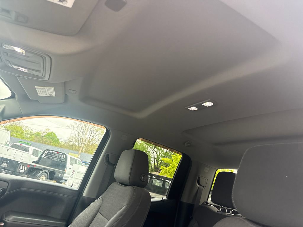 Used 2019 Chevrolet Silverado 1500 LT w/ All-Star Edition AWD/4WD image 27