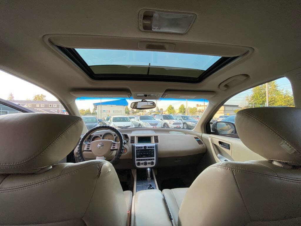 Used 2004 Nissan Murano SE w/ (TRG) Se Touring Pkg image 11