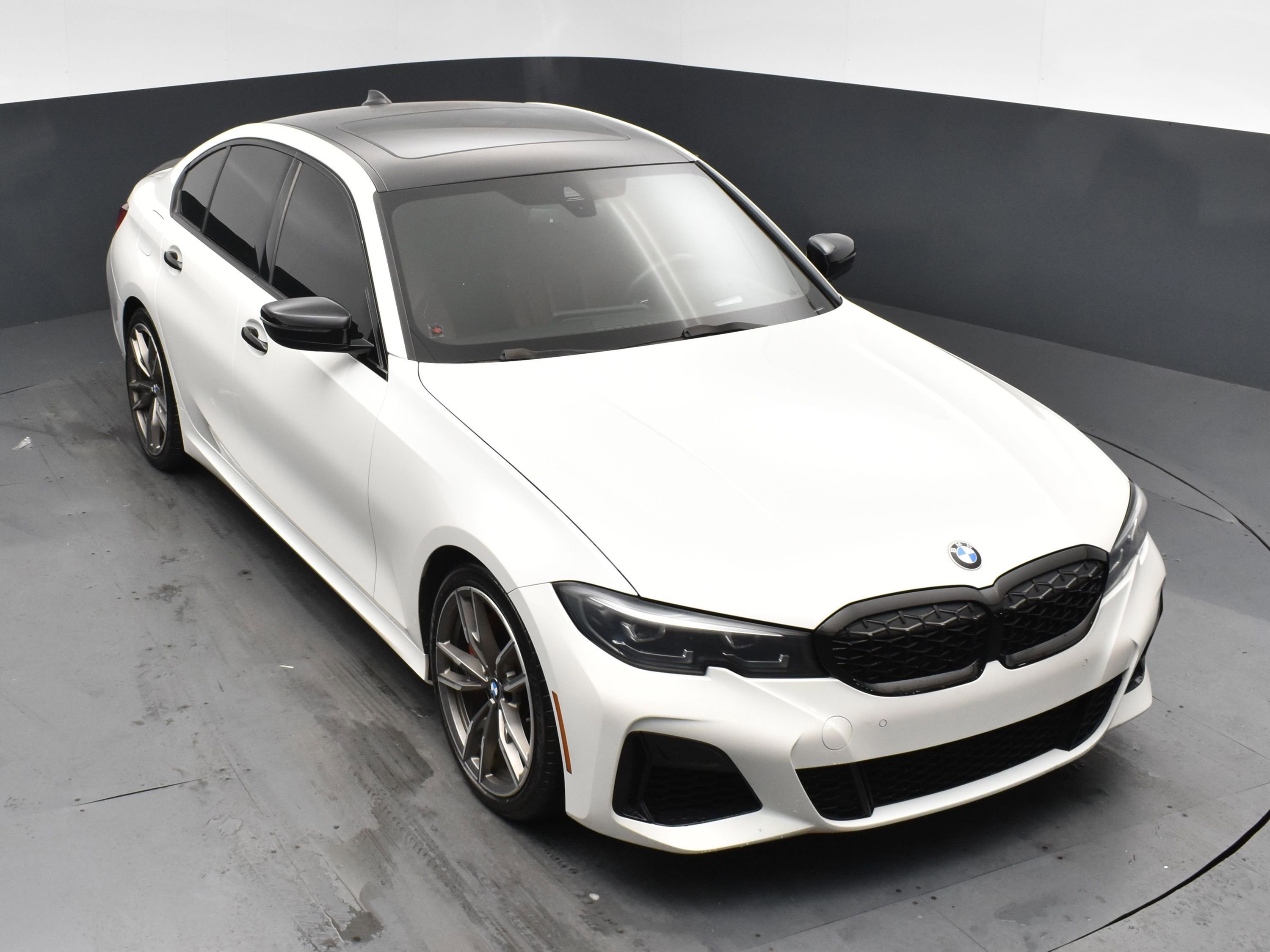 Used 2022 BMW M340i w/ Premium Package image 17