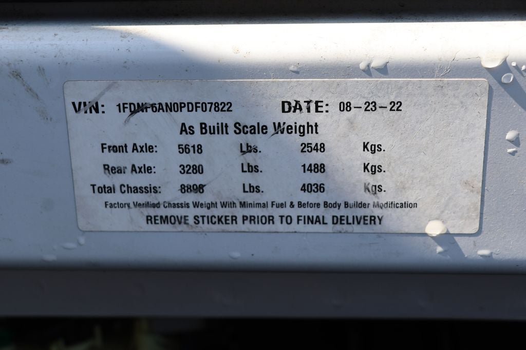 Used 2023 Ford F650 2WD Regular Cab Super Duty image 32