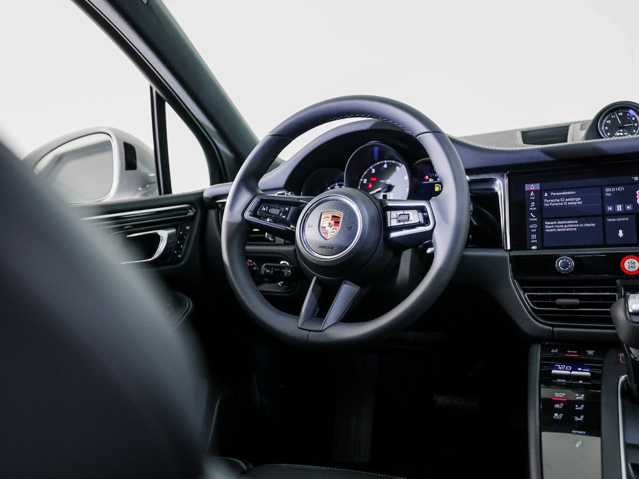 New 2026 Porsche Macan S AWD/4WD image 26