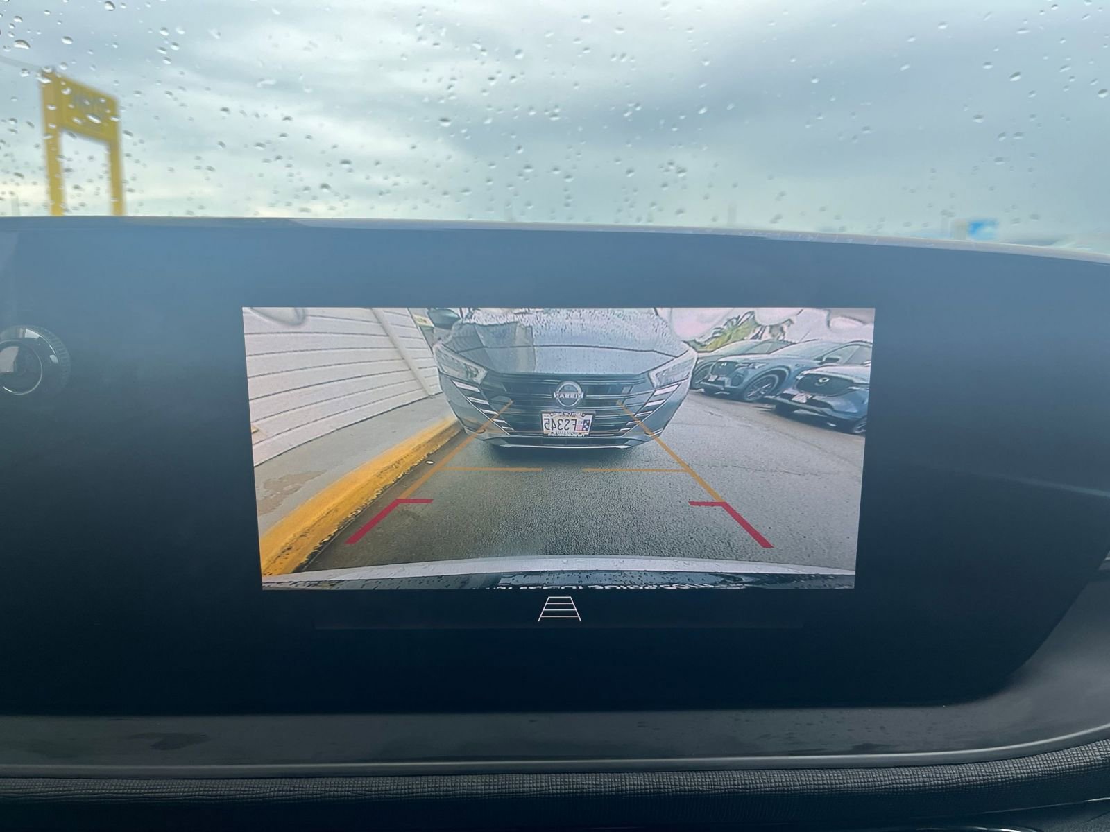 Used 2025 Buick Envista Sport Touring image 25